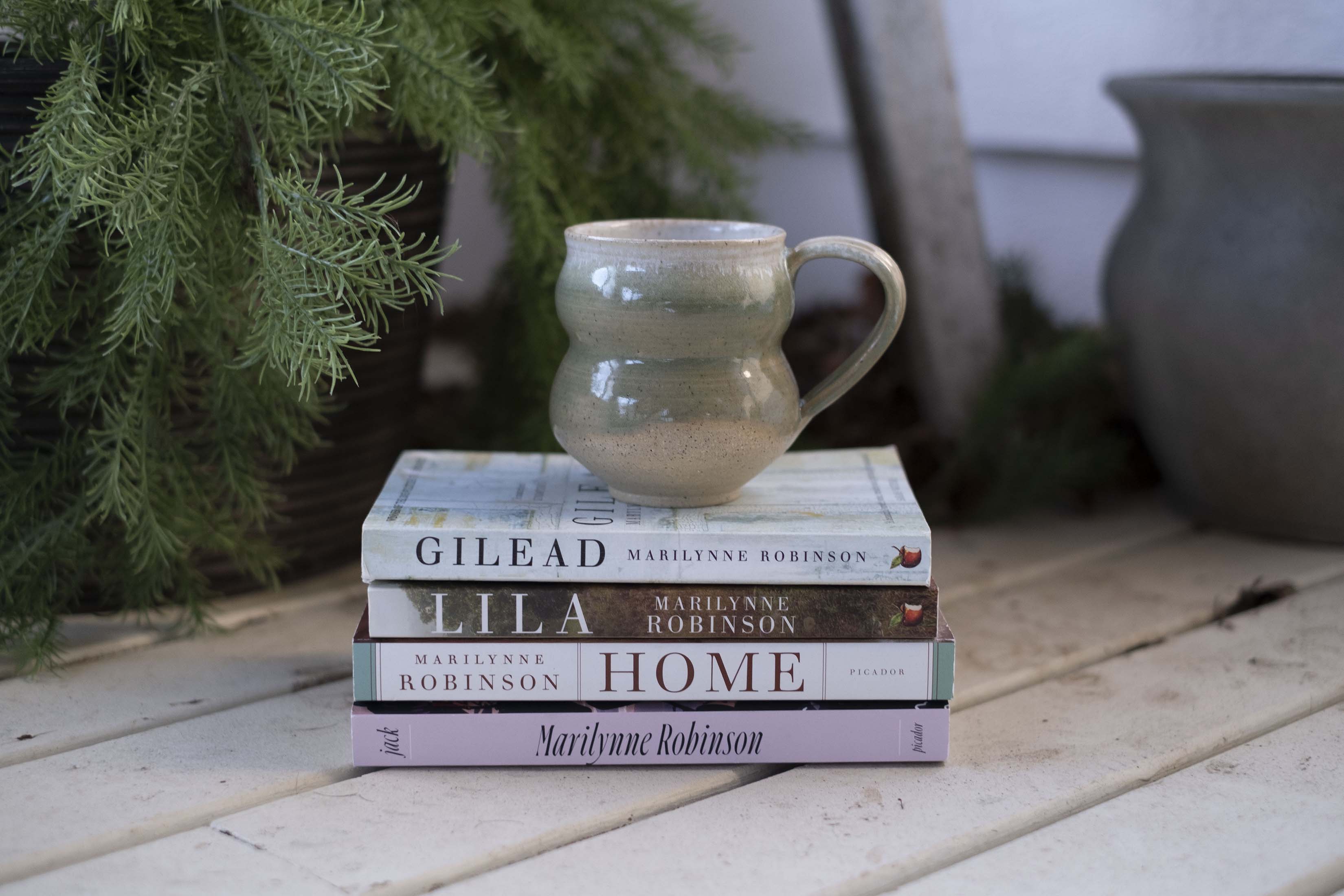 Marilynne Robinson | A Mug and a Book Recommendation with Crook in a Book