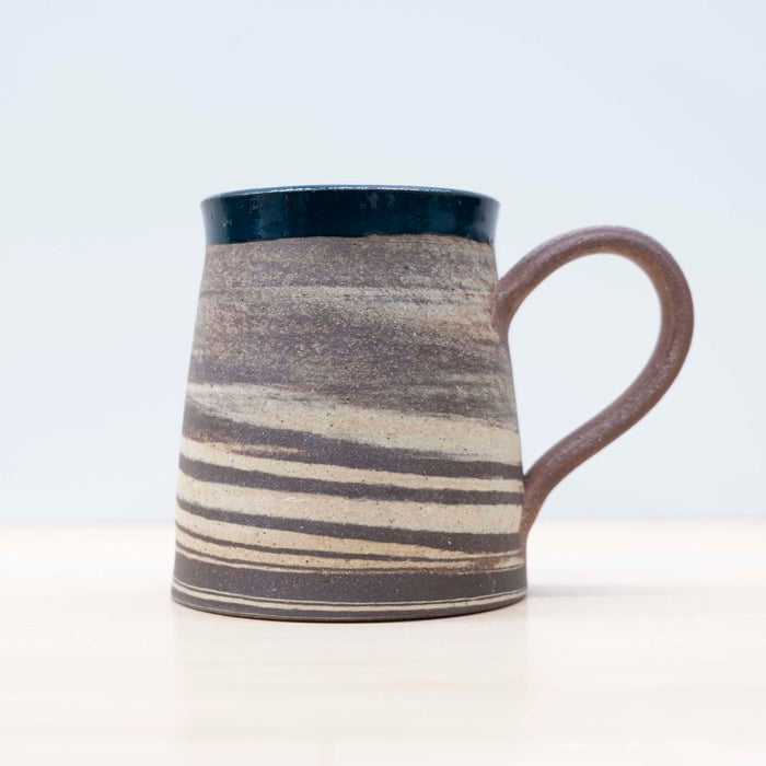 12 | Medium Marbled Mug